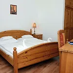 Icon 3* Győr