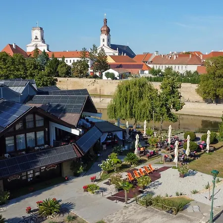 Bed & Breakfast Icon Gyor