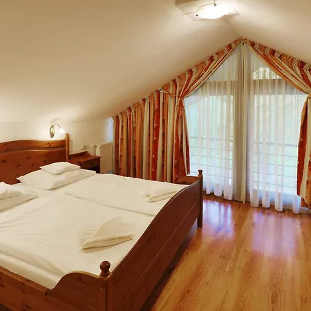Icon Bed & Breakfast Győr