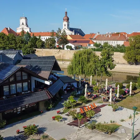 Bed & Breakfast Icon