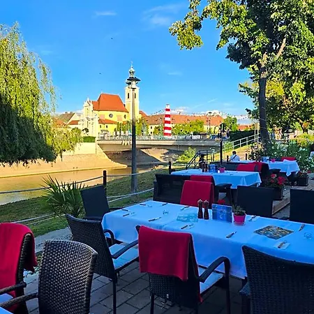 Bed & Breakfast Icon Ráb