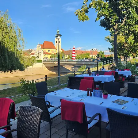 Bed and breakfast Icon Győr
