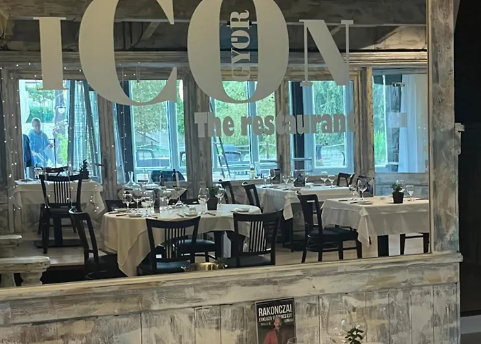 Icon Frühstückspension Győr