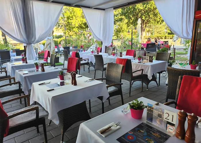 Frühstückspension Icon Győr